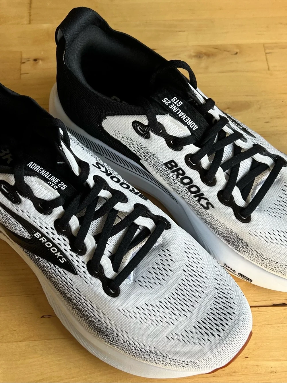 Brooks Men's Adrenaline GTS 25